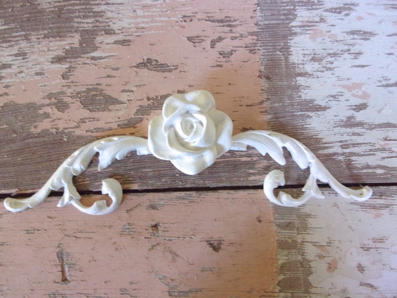 SET OF 4 FURNITURE APPLIQUES-STAINABLE-PAINTABLE-$5.95 NO LIMIT SHIPPING
