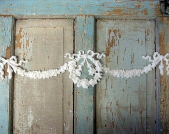 Furniture Appliques Onlays Architectural Mouldings Floral Swags Wreath