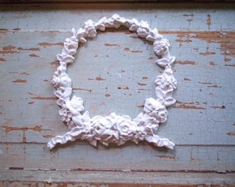 Floral Rose Wreath FURNITURE APPLIQUES Onlays Mouldings Paintable FLEXIBLE