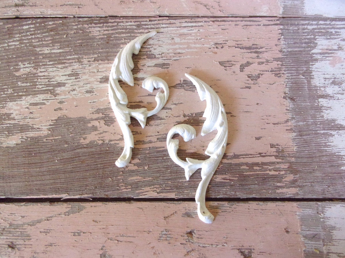 SET OF 4 FURNITURE APPLIQUES-STAINABLE-PAINTABLE-$5.95 NO LIMIT SHIPPING
