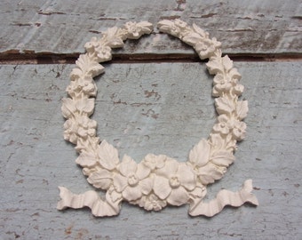 ROSES  Wreath FURNITURE APPLIQUES  Molding Onlays Architectural Carvings Roses Vines