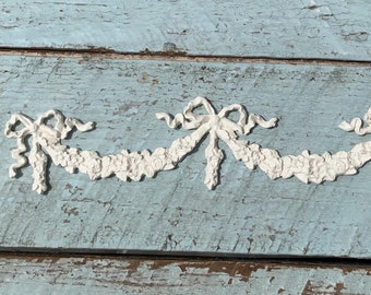 Floral Swags Drops Onlays Furniture Appliques Architectural mouldings Flexible