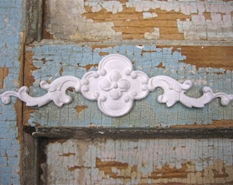 Furniture Appliques Onlays decorative Crest with Scrolls Architectural Crafts flexible