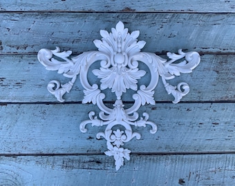 VENTA AL POR MAYOR DISPONIBLE Frontón floral Cresta GRANDE Apliques Molduras para muebles ¡Flexible! No requiere calor