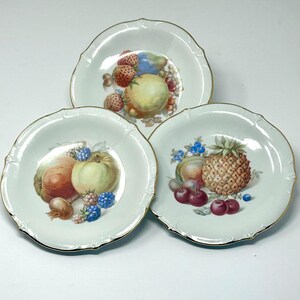 Vintage Schumann Arzberg German Dessert Fruit Salad Plates Gold Trim 7.5inch