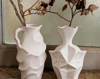 Wabi Sabi Ceramic Vase – Organic Shapes, Earthy Tones, Dried Flower Arrangement