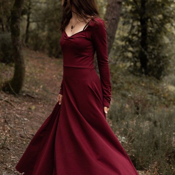 robe bordeaux en maille  sweat coton, stretch/ robe jersey / robe witchcore/robe longue et ample, witchy dress/ cottagecore dress/ red dress