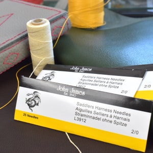 Harness Needle Size 17 (2/0) John James, Bookbinding Needle, steel needle, leather sewing needle, saddle stitch needle