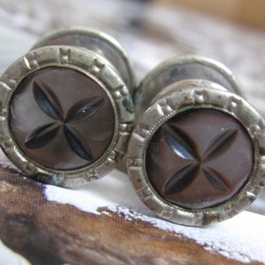 EDWARDIAN Vintage 1920s Antique Silver Rhodium Green /& White MOP Mother of Pearl Snap Link Cuff Links Deco Flapper Gothic Victorian Jewelry