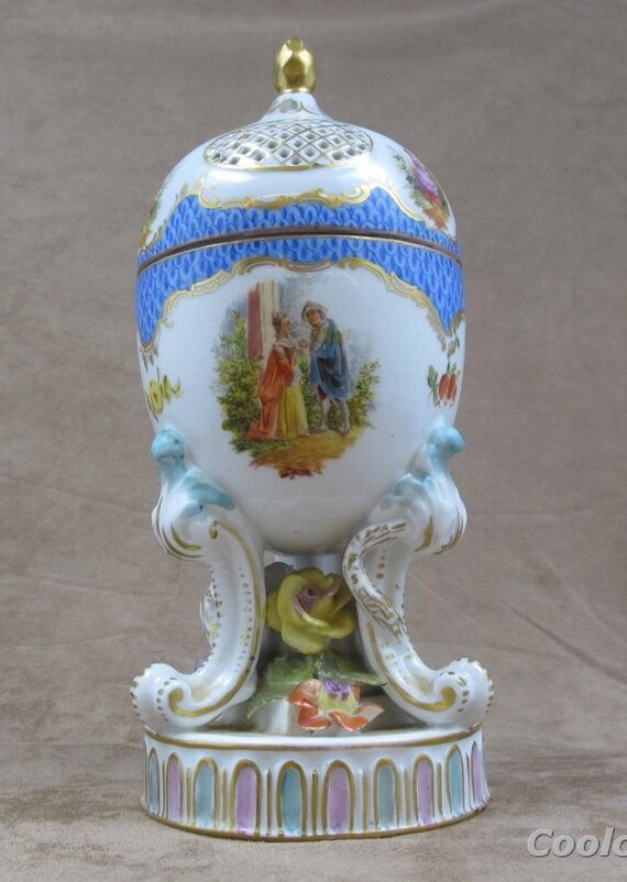 Egg-Shaped Porcelain Trinket Box black Edging German porcelain egg shape trinket box Jewelry Holderdesign JW White with butterfly Motifs
