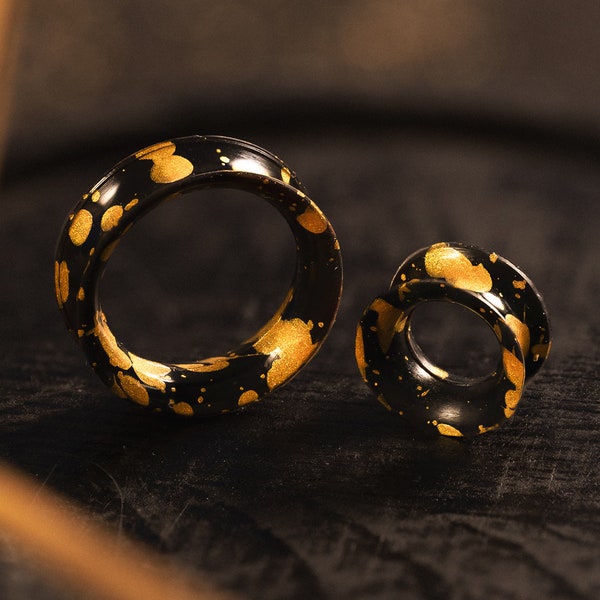 Splatter Black & Gold Silicone Eyelet Tunnel / Plug / Gauge