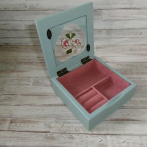 Painted Jewelry Box-Green Jewelry Box-Wood Jewelry Box- Vintage Jewelry Box-Upcycled Refinished Jewelry Box- Jewelry Box-Sm Jewelry Storage