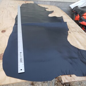 Cowhide Top Grain side / Orange and Black Color /Reversible Leather/Medium Temper  01-101