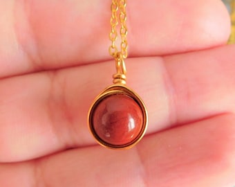 Red Jasper Necklace , Reddish Brown Crystal Necklace , Simple Red Jasper Pendant
