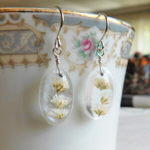 Real Flower Earrings , Resin Flower Earrings , White Flower Earrings , Resin Jewelry