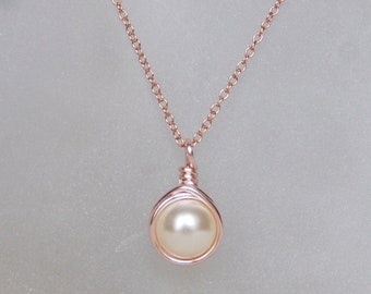 Rose Gold Cream Pearl Necklace , June Birthstone Necklace , Cream Pearl Necklace