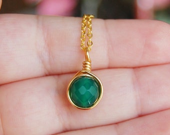 Emerald Agate Necklace , May Birthstone Necklace , Green Agate Necklace , Bridesmaid Necklace