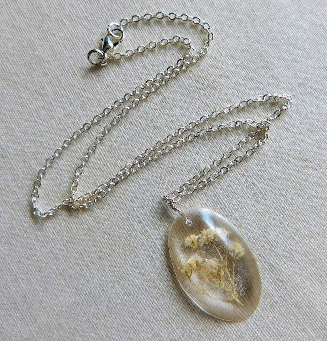 Pressed Flower Necklace Resin Flower Necklace White Flower Etsy