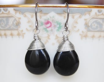 Black Dangle Earrings Niobium Earrings Hypoallergenic Earrings