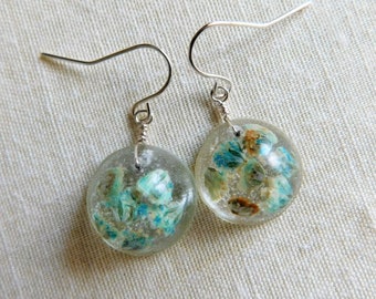 Geperste bloem oorbellen, hars bloem oorbellen, blauwe bloem oorbellen, hars sieraden