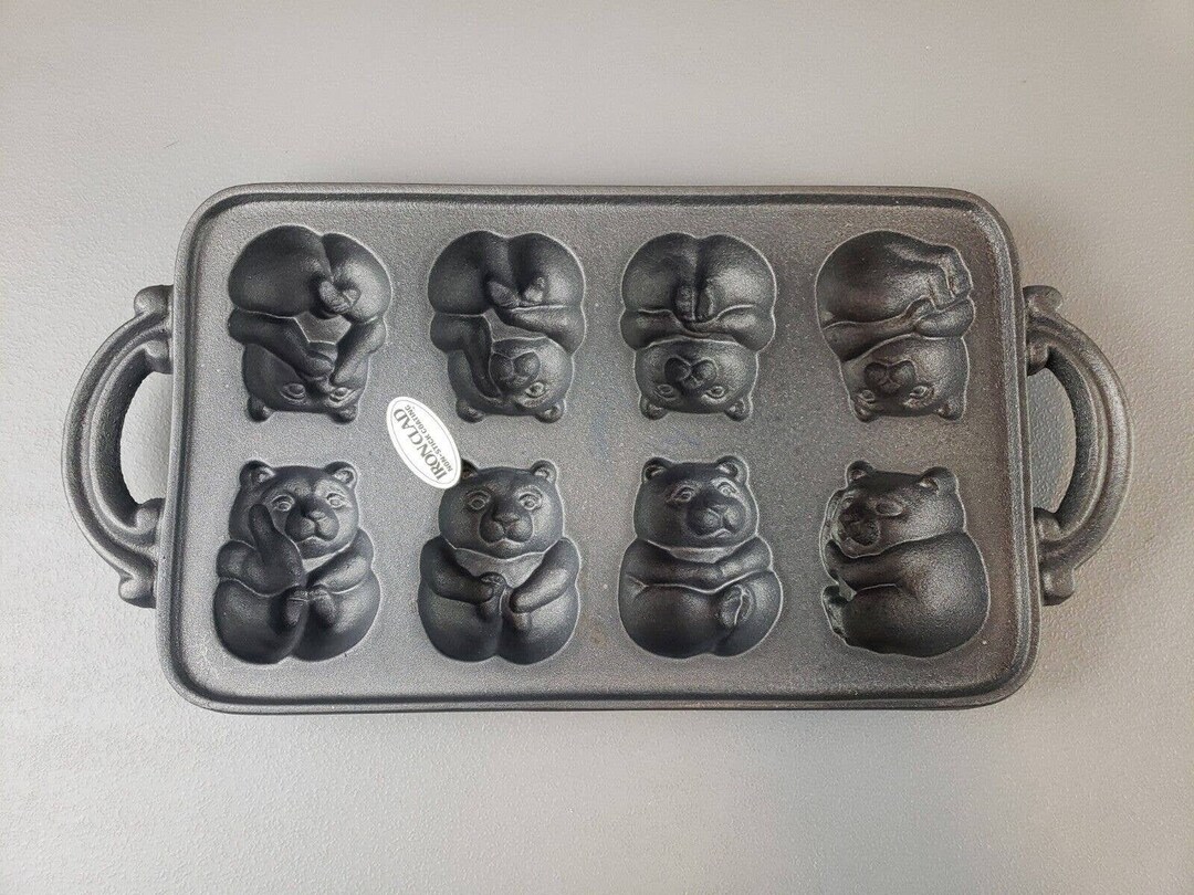 Vtg Cast Iron Teddy Bear Cornbread Muffin Mold NEW John Wright Rustic
