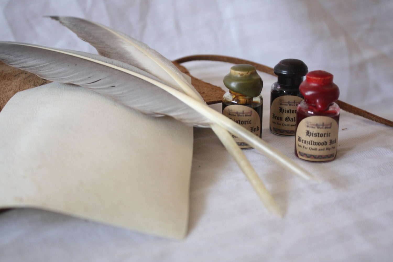 Nostalgic Impressions Feather Quill Pen & Ink Calligraphy Set with 4 Inks and Scroll - Made in Italy