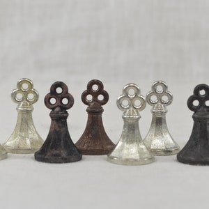 Sceaux de cire - Matrice de sceaux alphabétiques lombards