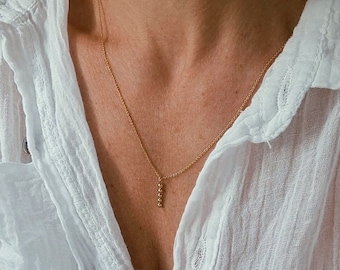 14k Gold Dotted Vertical Bar Necklace, Minimalist Jewelry