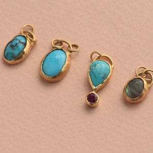 Turquoise pendant, 14k Gold Handmade Pendant, 14K solid yellow gold turquoise pendant, Gemstone pendant, Turquoise pendant, Delicate pendant