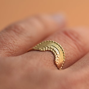 14k SOLID Gold Crown Ring, Filigree Stack Ring, Sun Ring, 14k Gold Rising Sun Ring, Statement Ring, Boho Ring, Celestial Ring
