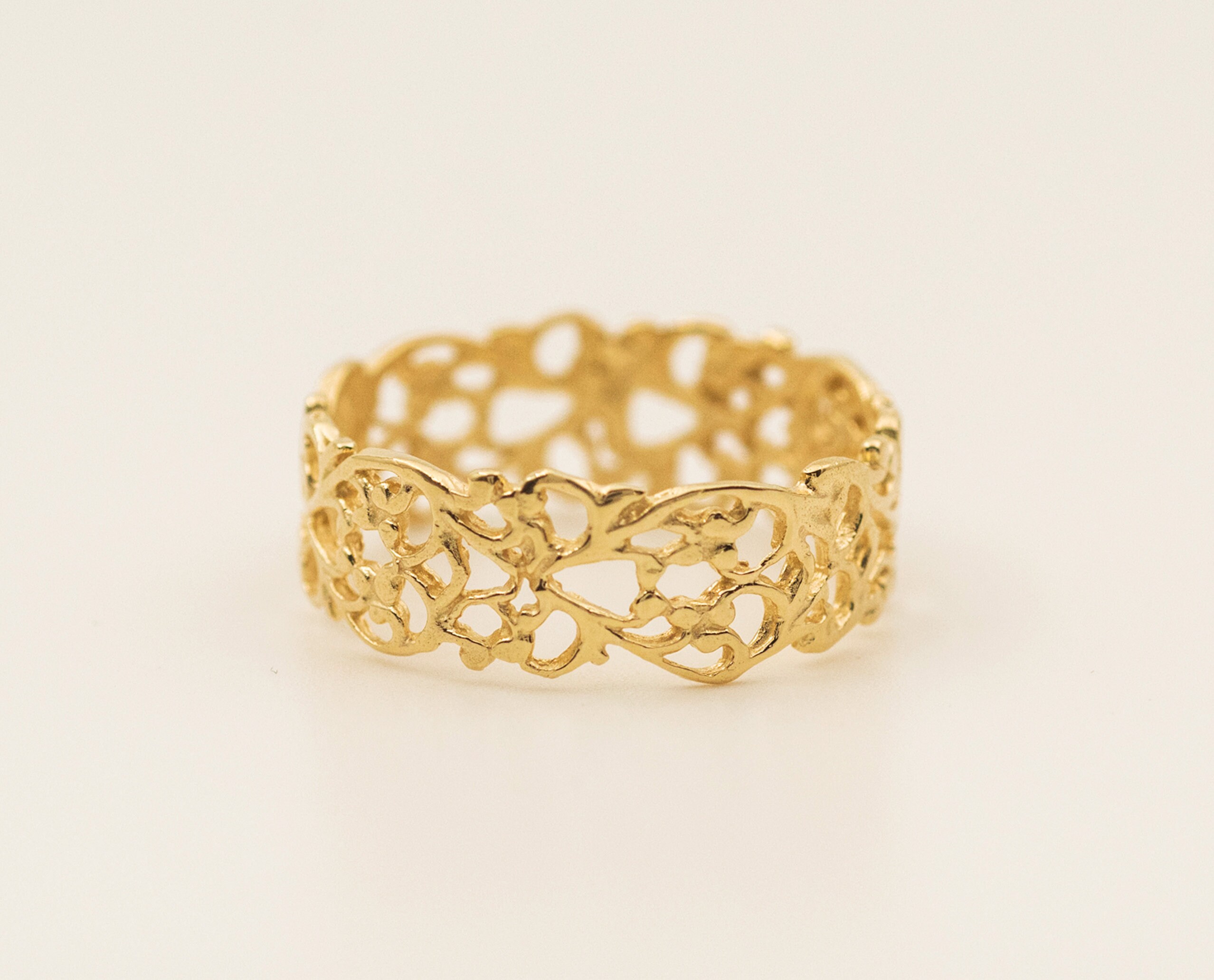 Handmade 14k Gold Lace Ring, Delicate Filigree Wedding Band - Etsy