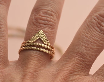 Stackable Ring Set of Three, 14k Gold Stacking Ring Set, Chevron Ring, Thin Gold Ring, Solid Gold Beaded Ring