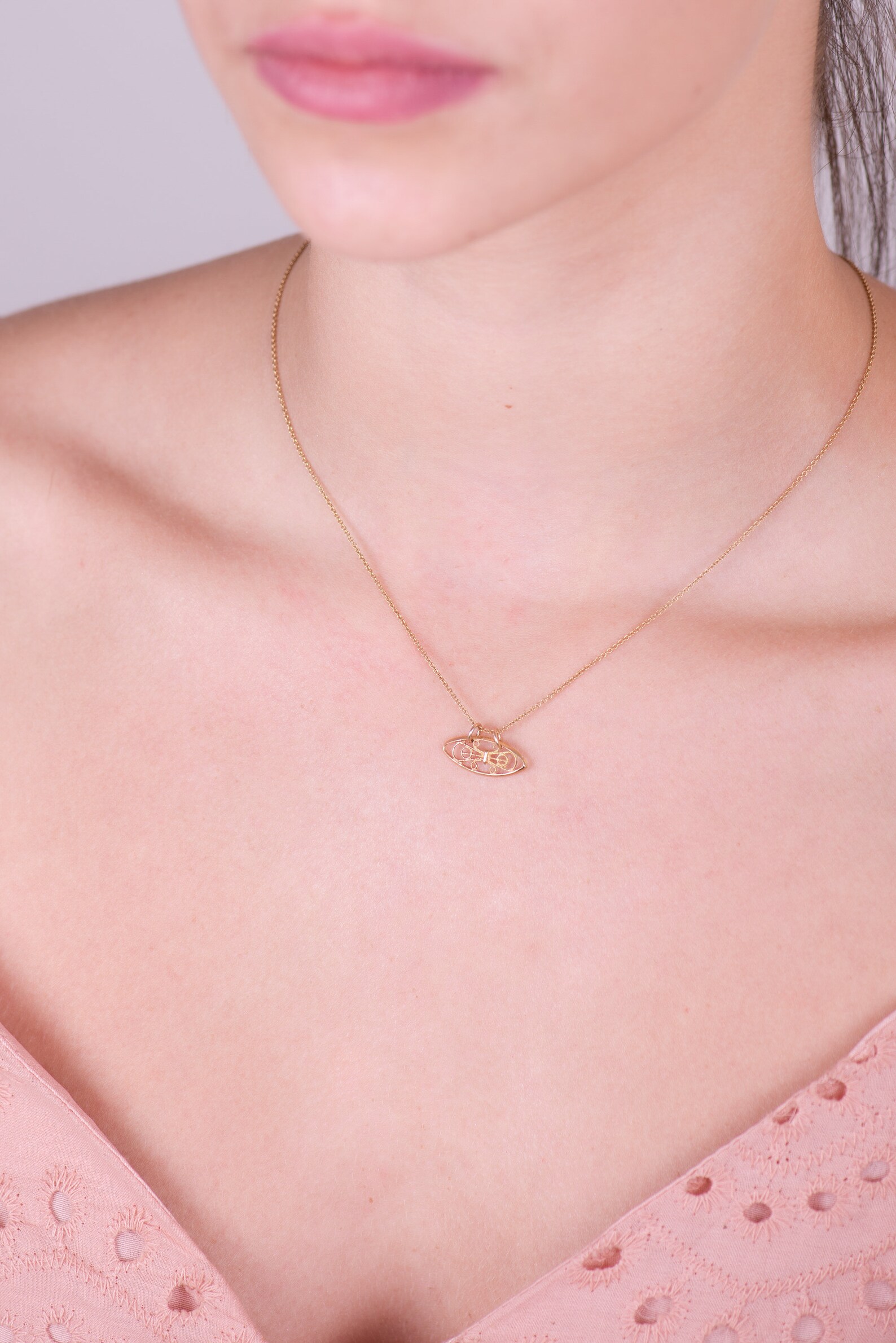 Gold Necklace 14k Flower Necklace Lace Pattern Gold Etsy