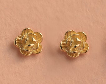 Little Rose Flower Stud Earrings in 14k Solid Gold, Cute Rose Flower Blossom Stud Earrings, Vintage Rose Earrings, Real Gold Stud Earrings