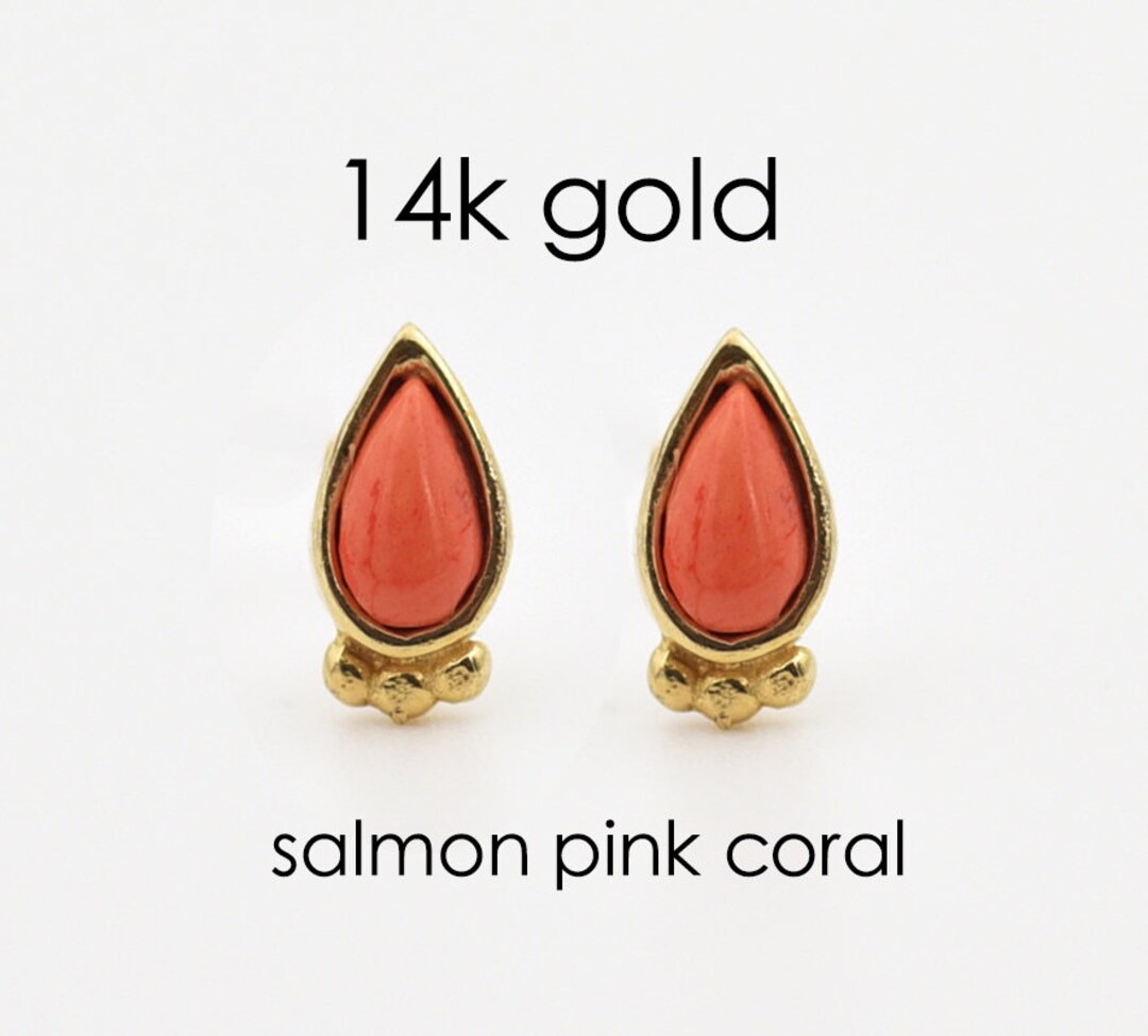 Coral ear studs gold Clearance