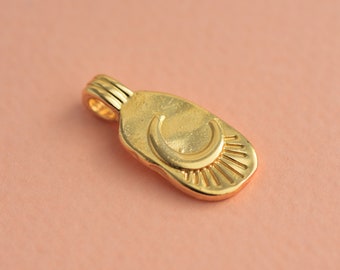 14k Solid Gold Crescent Moon and Star Pendant Necklace