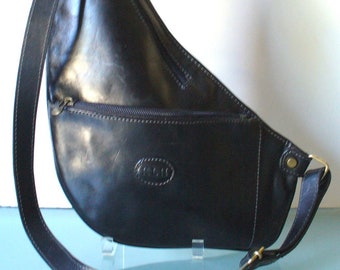 Made in Italy Scuola Del Cuoio Canoe Style Shoulder Bag