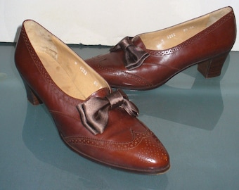 Vintage Ralph Lauren Heeled Wingtip Made in Italy Shoes Size 8.5 AA