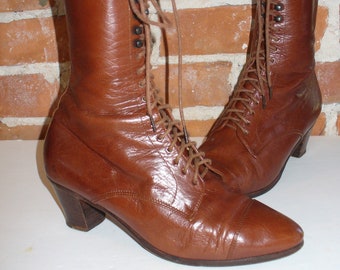 Made in Italy Ralph Lauren Granny  Boots Size 5.5 B