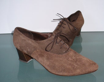 Vintage Van Eli Heeled Suede Oxford Made in Italy Shoes Size 9 M