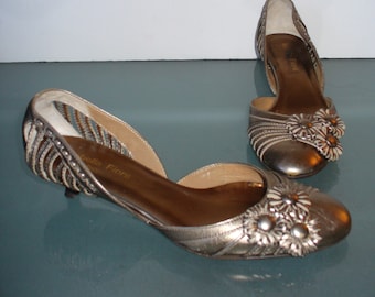 Isabella Fiore Made in Italy Metallic Finish Shoes Size 7 M US