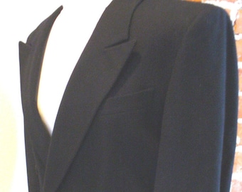 Emanuel Ungaro Uomo Made in Italy Man's Double Breasted Black Sports Coat