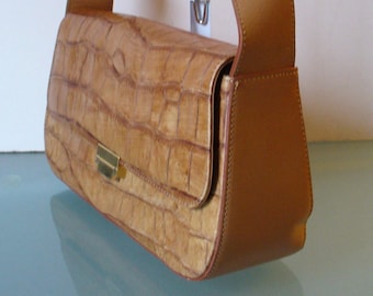 Ellecieffe  Alligator Embossed Made in Italy Purse