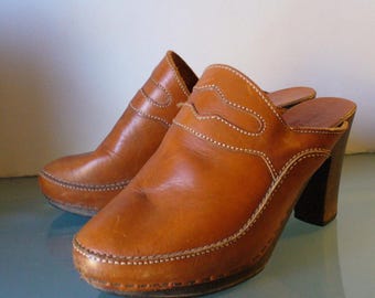 Vintage  Made in Italy Heeled Clogs Size 40 EU