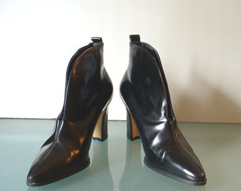 Vintage Evan Picone Booties Size 7 B