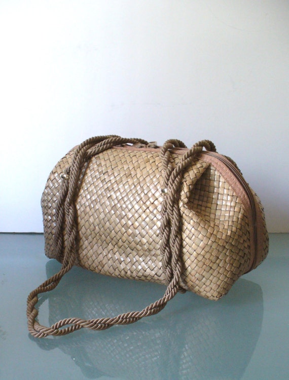 Made in Italy Magid Straw Shoulder Bag