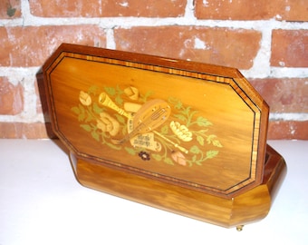 Made in Italy Exotic Wood Music Box