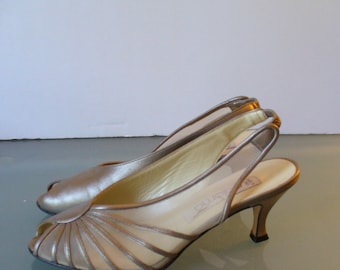 Paloma Fabric & Gold Leather Slingback Shoes Made in Italy Size 7.5 B US