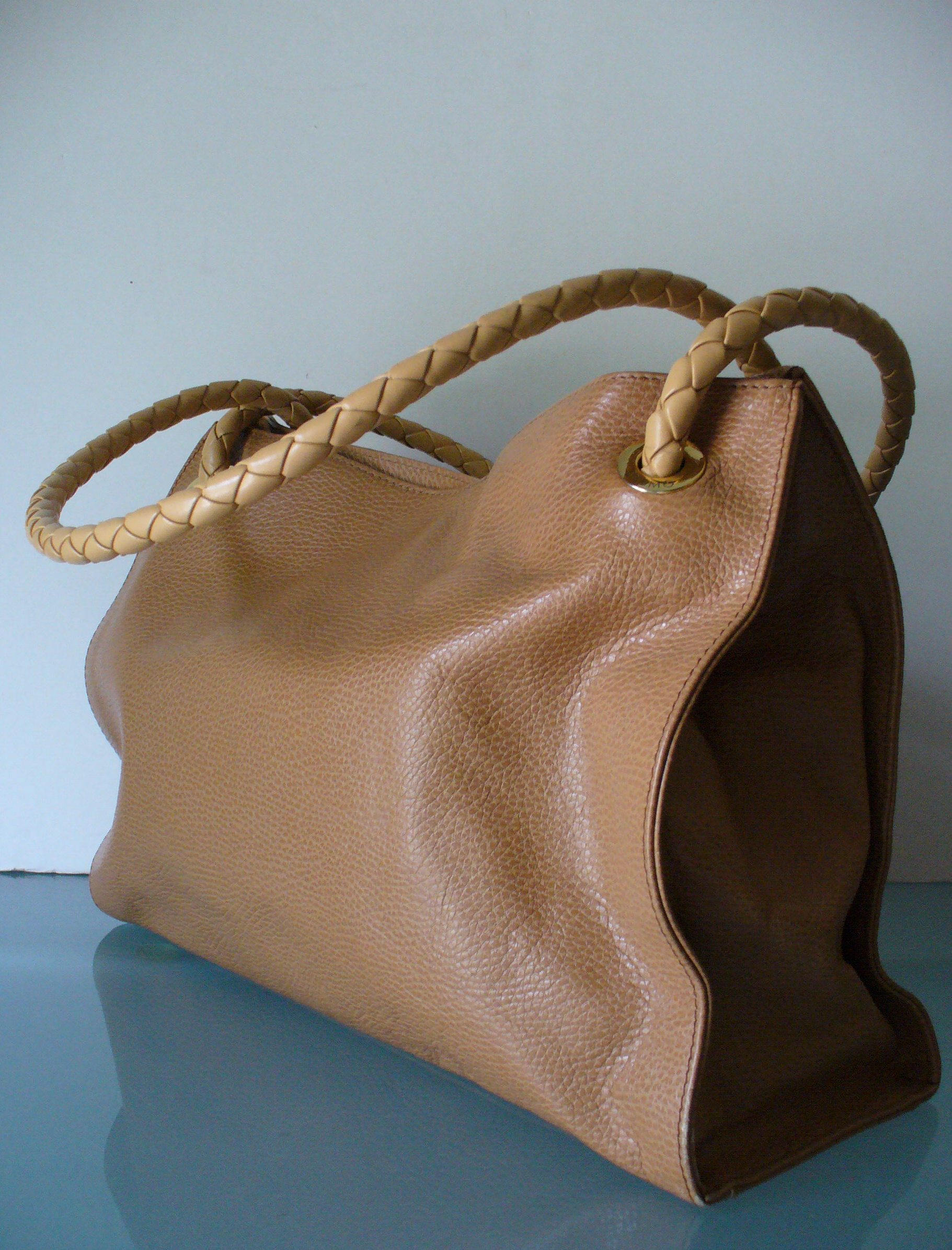 Desmo Made in Italy Butterscotch Pebbled Leather Tote Bag
