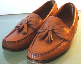 Eddie Bauer Made in Italy Tassle Loafers Size 10